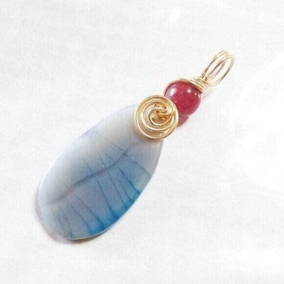 Sky Blue & Berry Red Agate Pendant - Wire Wrapped! Upbeat & Positive Vibes! - Picture 8 of 9